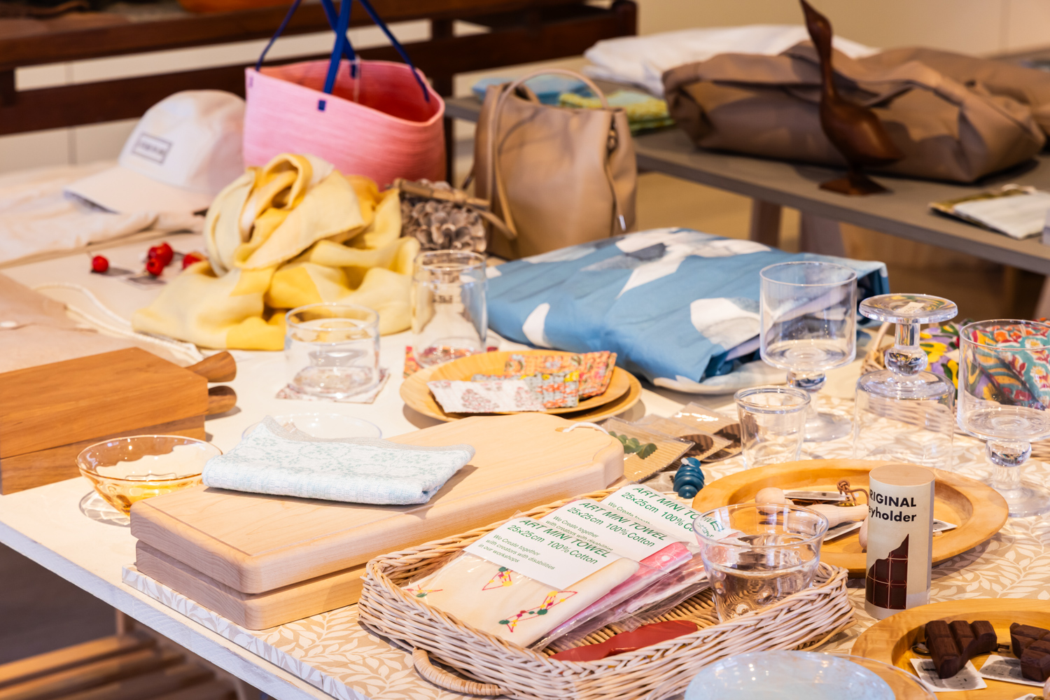 Give spring to someone special.