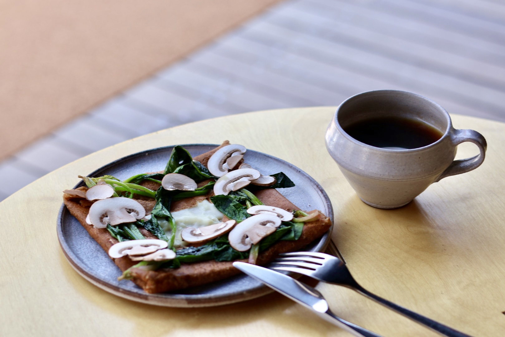 軽井沢のひとときに新しい彩りを、新作クレープが登場